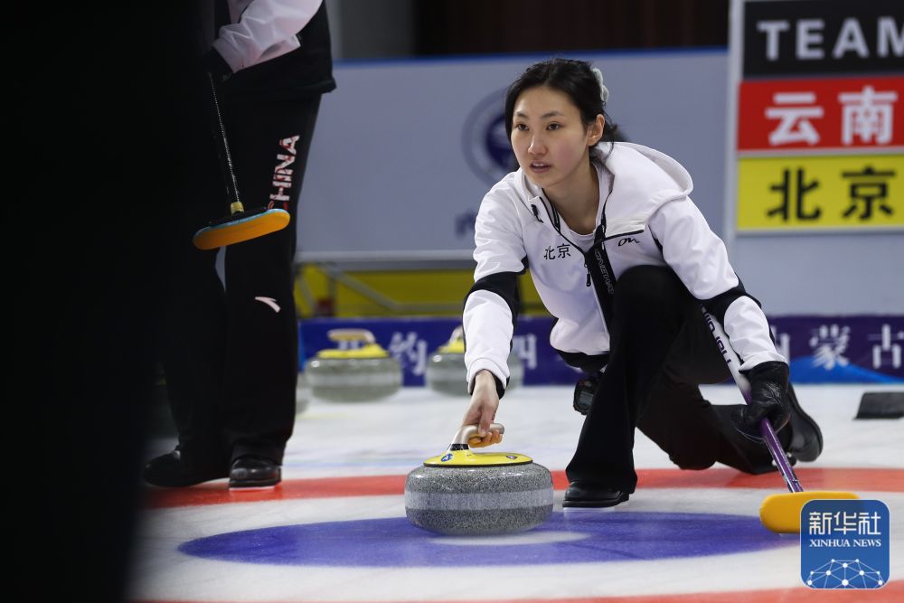 塔吉克斯坦女队力挽狂澜，晋级决赛